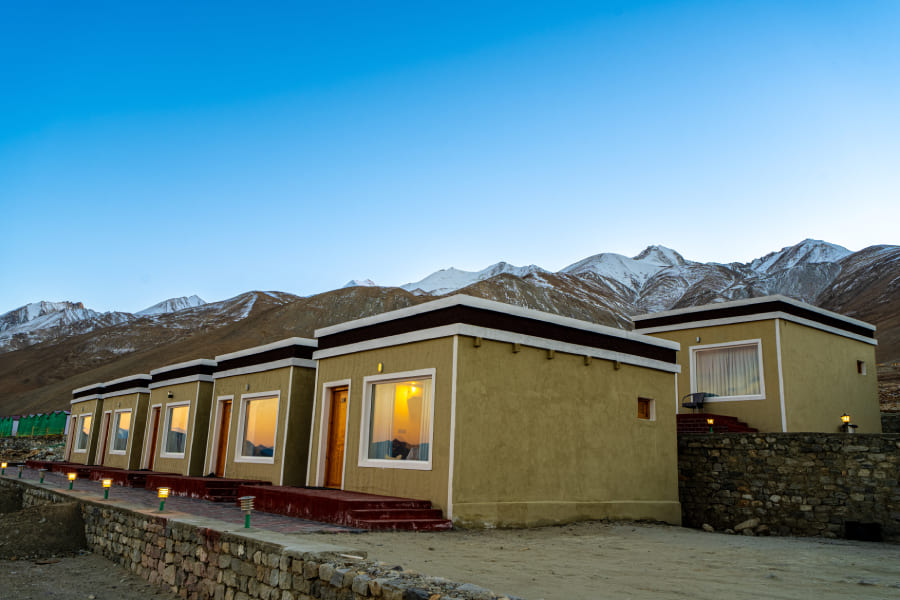 best hotels in pangong lake